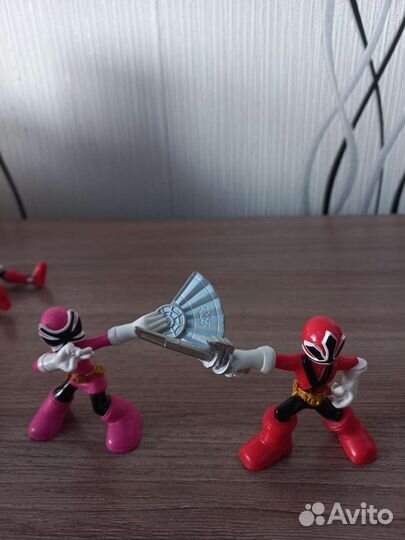 Могучие рейнджеры (power rangers) фигурки
