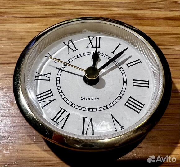 Часы для декора