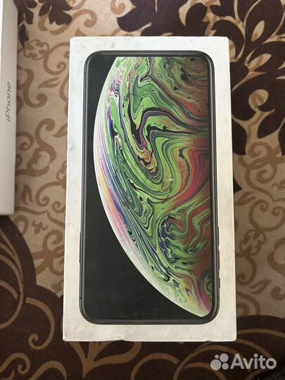 Коробка от iPhone xs max