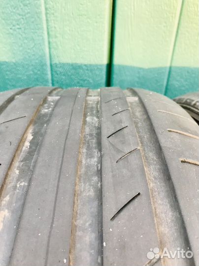 Kumho Ecsta PS71 225/45 R19