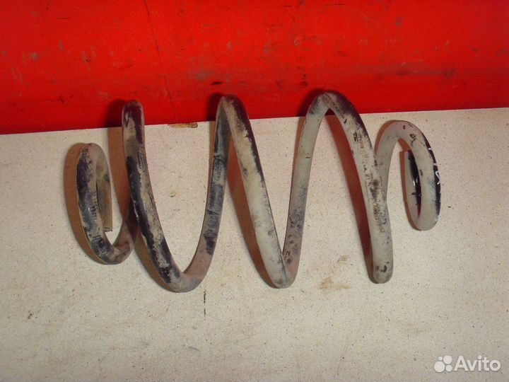 Пружина задняя 55020AX601 Nissan Micra (K12E)