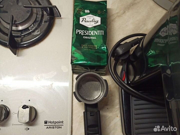 Кофемашина Delonghi рожковая