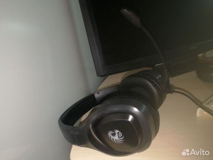 Беспроводные наушники Onset