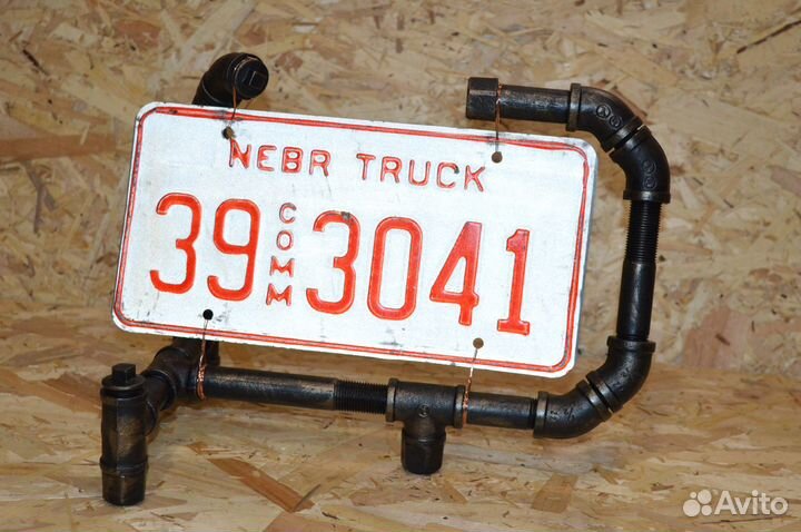 Дизайн декор из автомобильного номера США