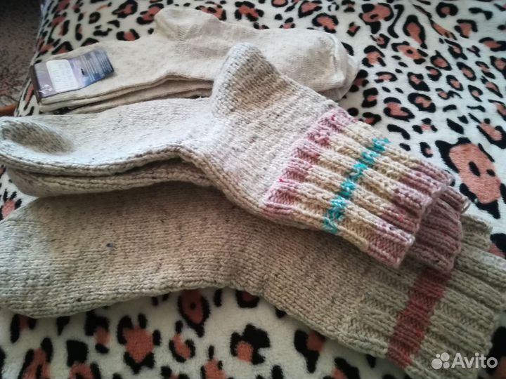 Носки шерсть ручн. вязки и лён с хлопком новые