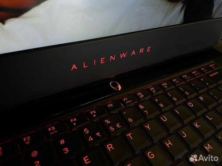 Игровой ноутбук Dell alienware i7-6700/gtx1060/8g