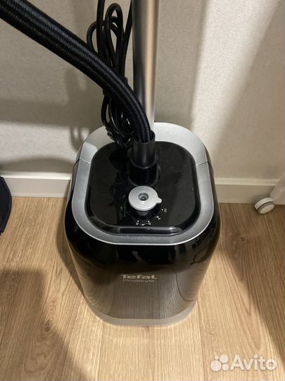 Отпариватель Tefal вертикальный