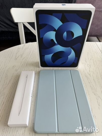 Планшет apple iPad air 2022 64 GB + Apple Pencil 2