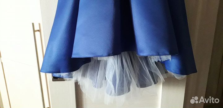 Нарядное платье