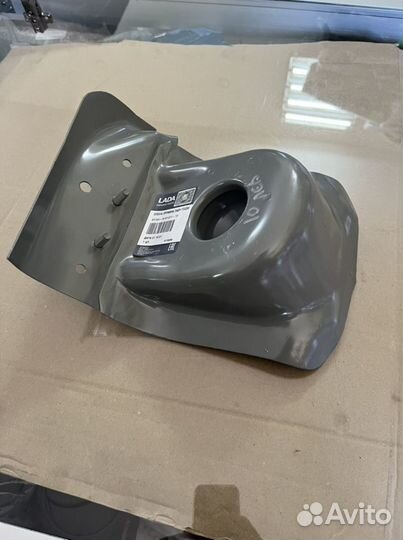 Опора/ стакан задний Ваз 2110-12- приора левый