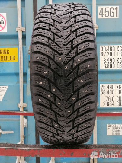 Nokian Tyres Hakkapeliitta 8 SUV 235/65 R17 108T