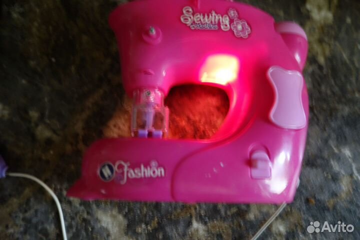 Детская швейная машинка, и портативная