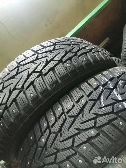 Nokian Tyres Hakkapeliitta 7 SUV 185/65 R15