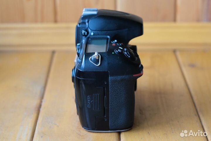 Зеркальный фотоаппарат Nikon D800