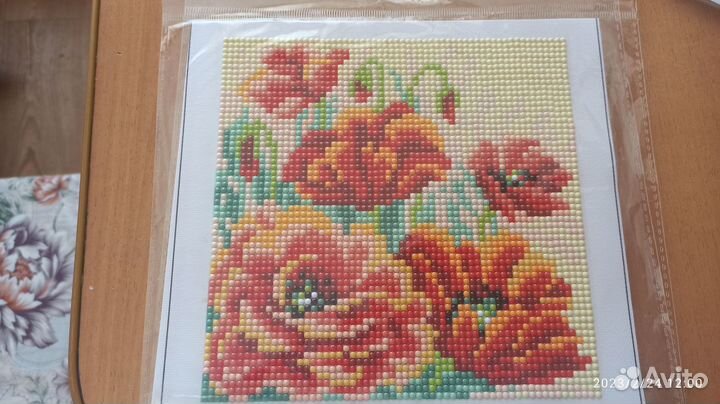 Картина стразами. Отличный подарок к 8 марта