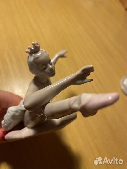 Фарфоровая статуэтка «Балерина-принцесса»