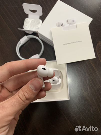 Apple AirPods Pro (2-го поколения, 2022)