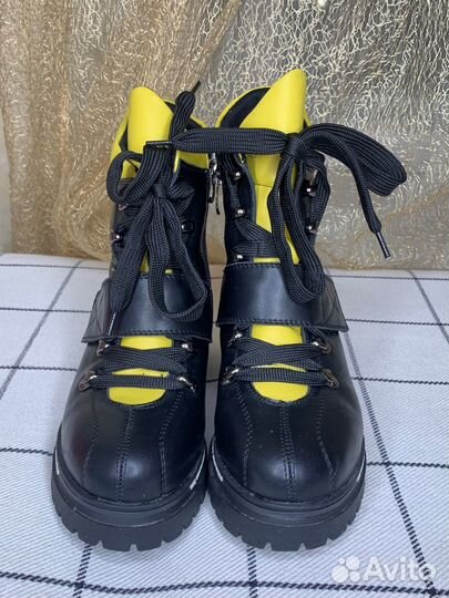 Ботинки женские натуральные зимние 36