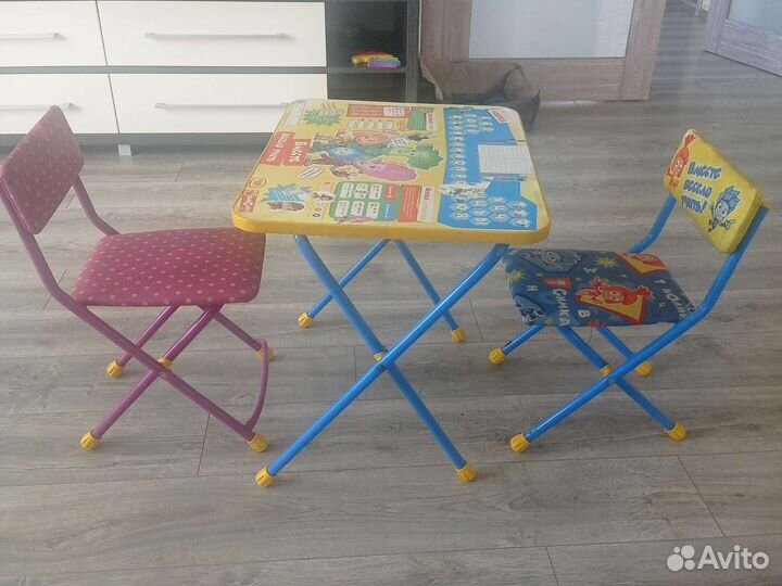 Столик детский