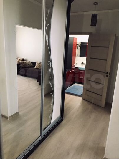 2-к. квартира, 64 м², 2/9 эт.