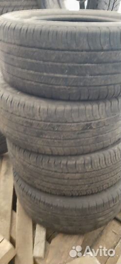 Michelin Defender 23.5/55 R17