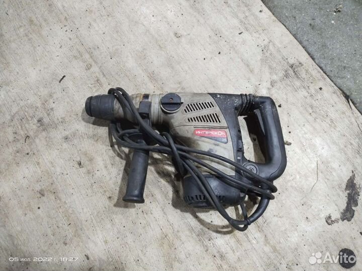 Аренда бензинового генератора 5.5 кв, перфоратора