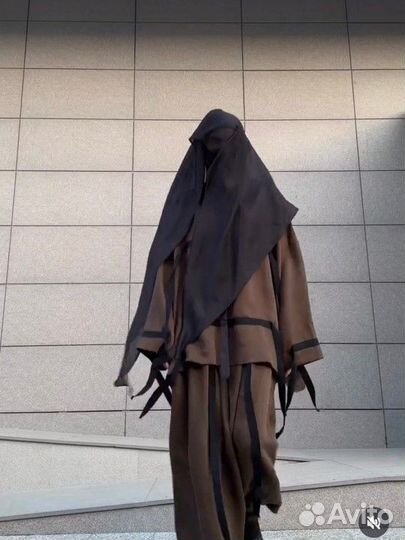 Костюм от Асик