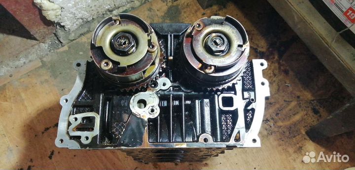 Головка блока Opel Corsa-D 55562229