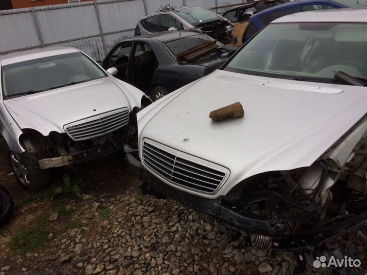 Мерседес Mercedes капот