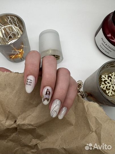 Мастер маникюра ногти гельлак