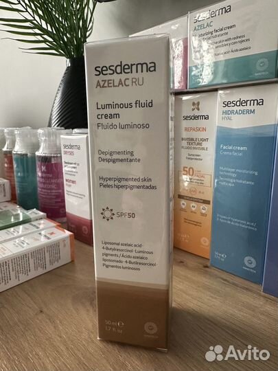Sesderma azelac RU SPF 50 Флюид для сияния