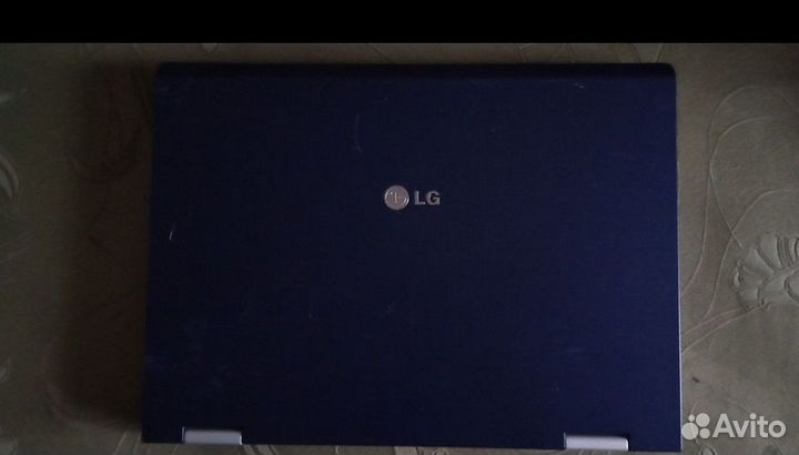 Ноутбук LG