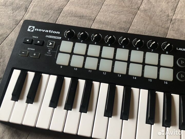 Novation launchkey mini mk2