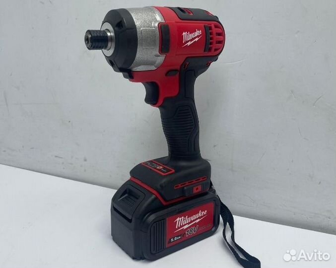 Аккумуляторный винтоверт Milwaukee dcpw550