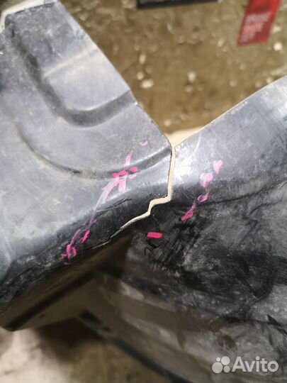 Подкрылок Subaru Impreza wagon GG9 передний правый