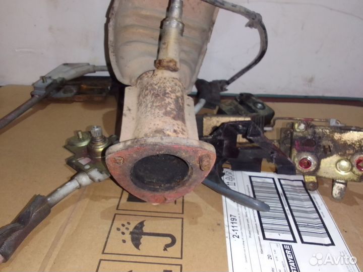 Коллектор выпускной с трубой приемной VW Passat B3