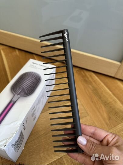 Набор расчесок dyson