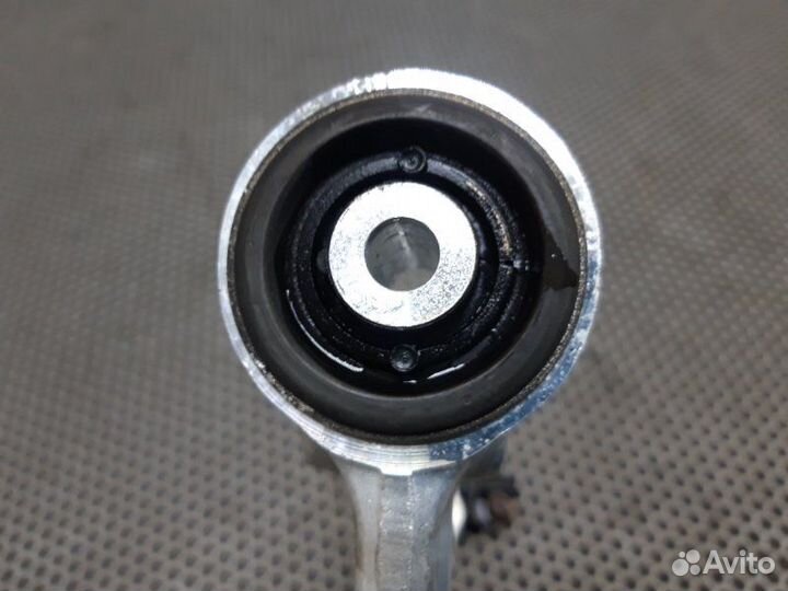 Рычаг подвески верхний передний Audi Q7 4L 3.0 CRC