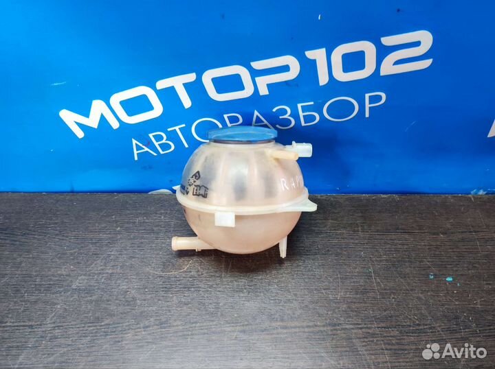 Расширительный бачок Skoda Rapid