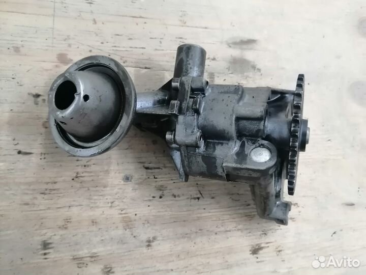 Масляный насос Фольксваген шкода ауди маслонасос