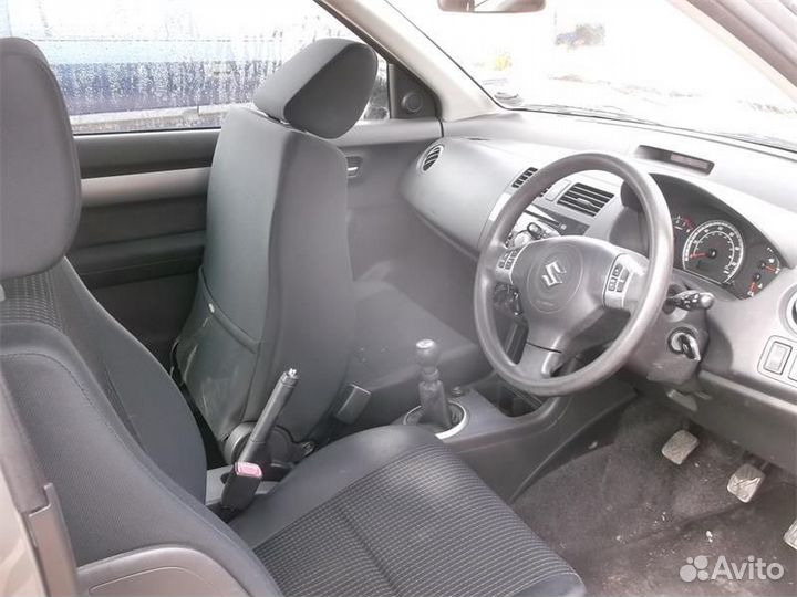 Разбор на запчасти Suzuki Swift