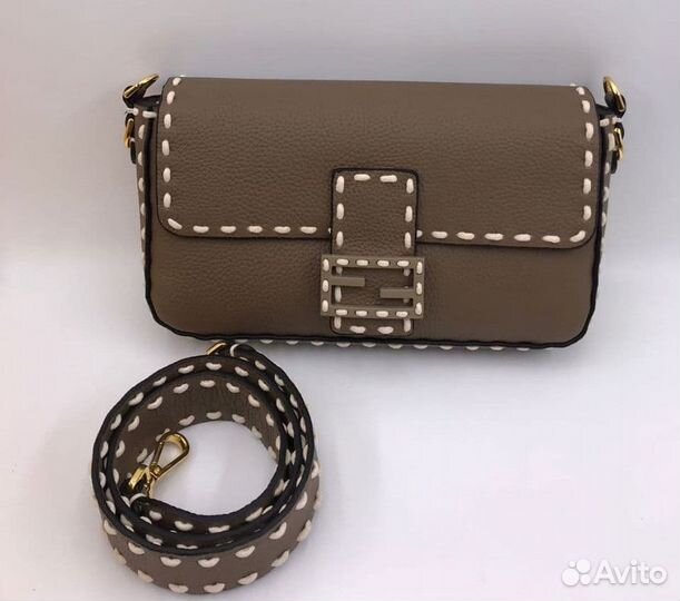 Сумочка Fendi