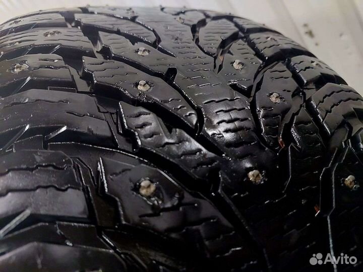 Nokian Tyres Hakkapeliitta 9 SUV 275/55 R20