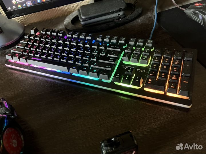 Игровая клавиатура qumo