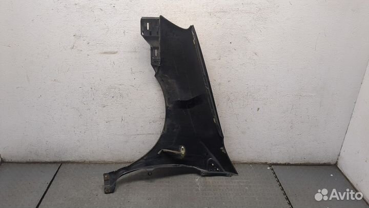 Крыло правое переднее Nissan Almera Tino, 2005