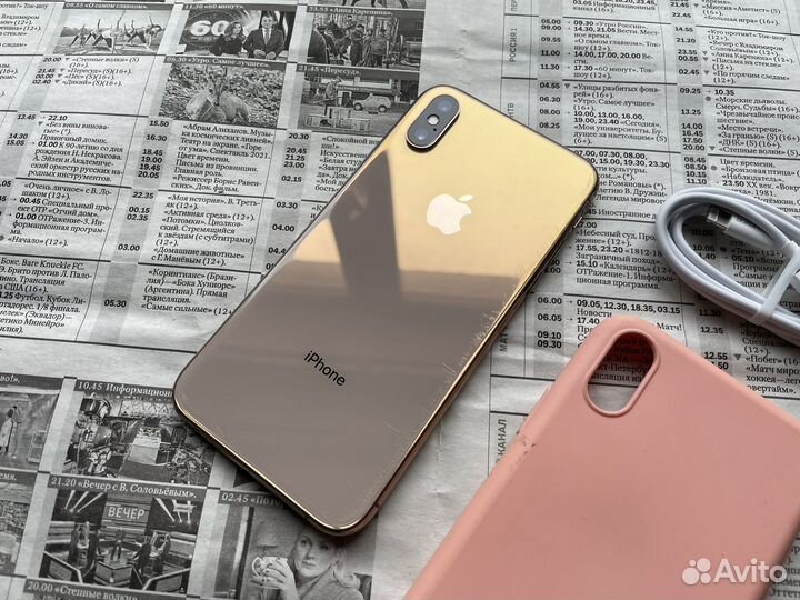 iPhone Xs, 64 ГБ