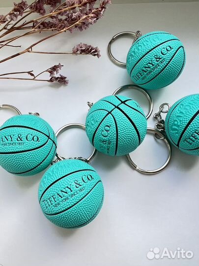Брелок tiffany & Go и gucci новые