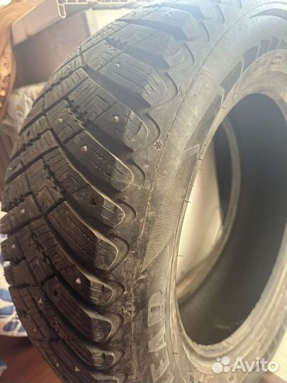 Goodyear UltraGrip SUV 255/60 R18