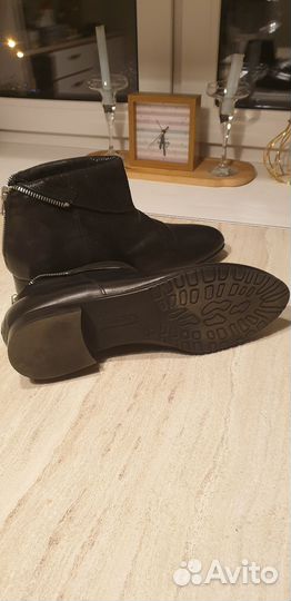 Ботинки женские