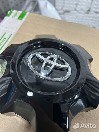 Колпак колёсный 4260B-60530 Toyota LC 200